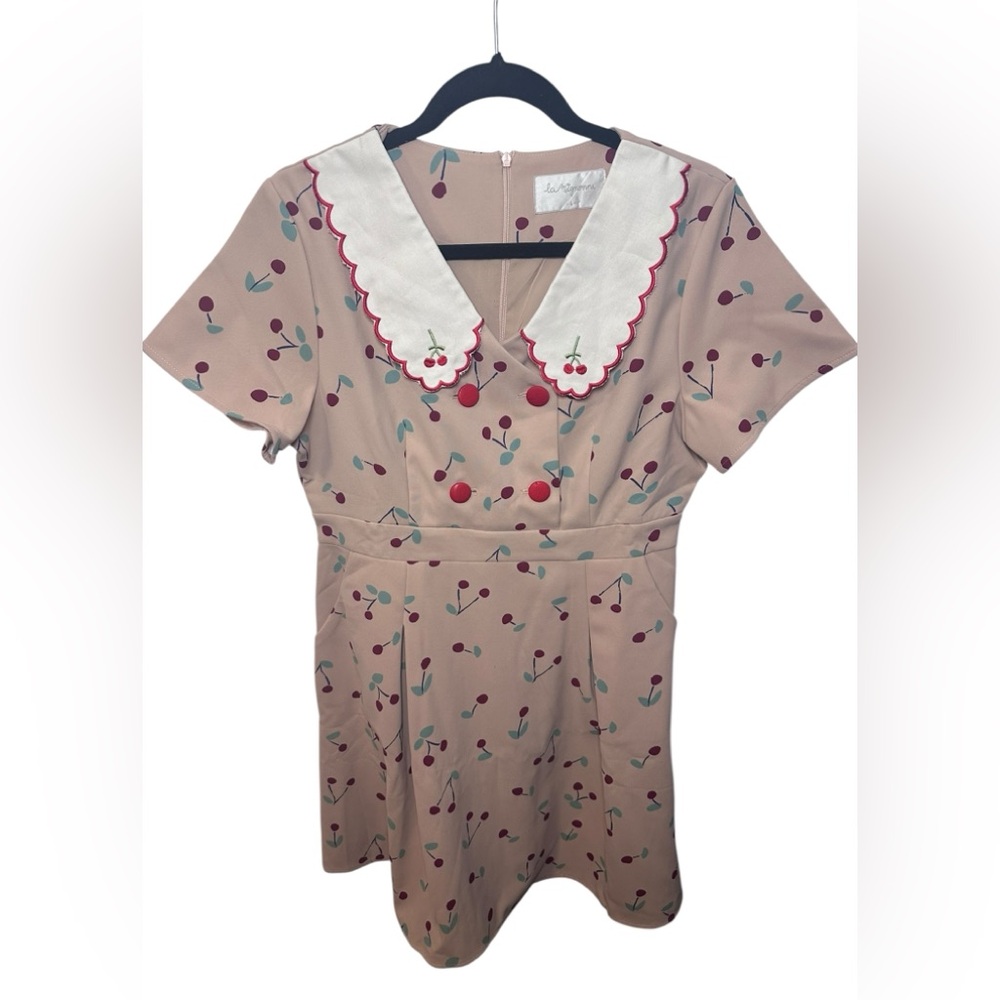 La Mignonne Cherry Print Mini Dress‎ Scalloped Peter Pan Collar Tan Red Large